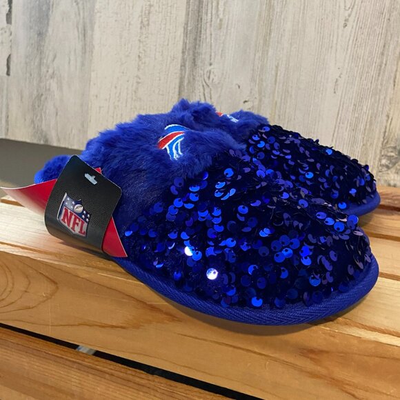 NWT NFL Buffalo Bills Women's Size Small 5/6 Sequin Fluffy Slippers - Picture 2 of 4